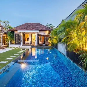 Guest house Lotus Luxury, Seminyak (Bali)