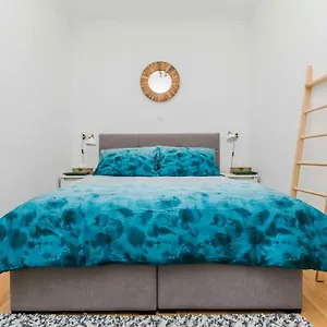 Horizons Apartment Split